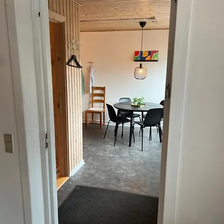 Hyggeligt Lille Anneks Taet Pa شقة